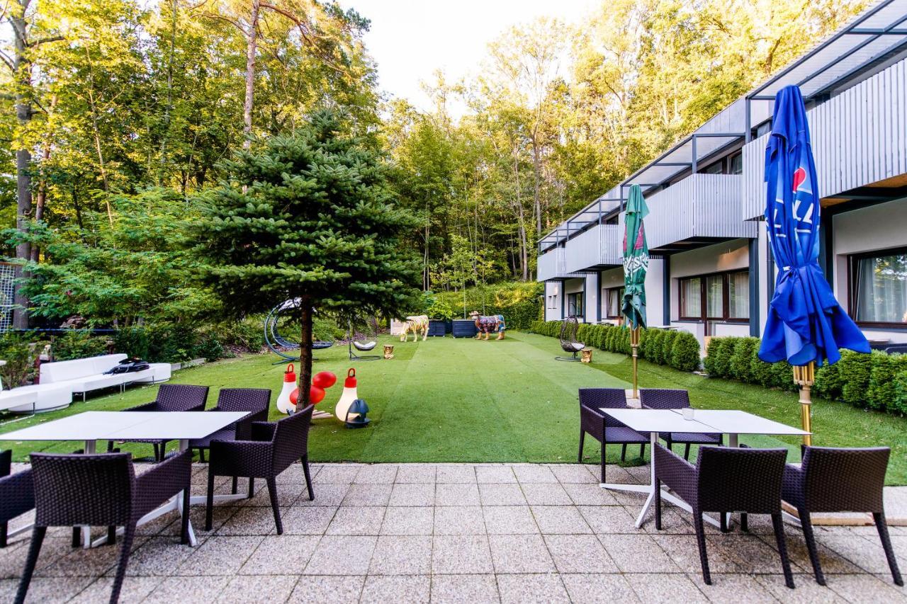 Hotel Veverica Trenčín Esterno foto